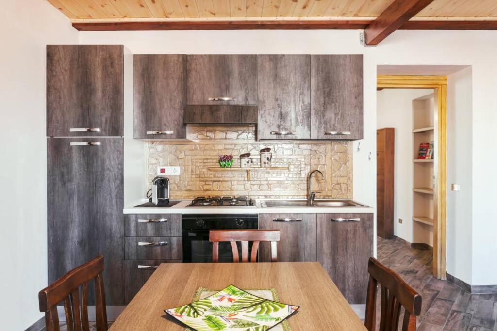 ROMAN RUINS - Elegant apartment Olbia Extérieur photo