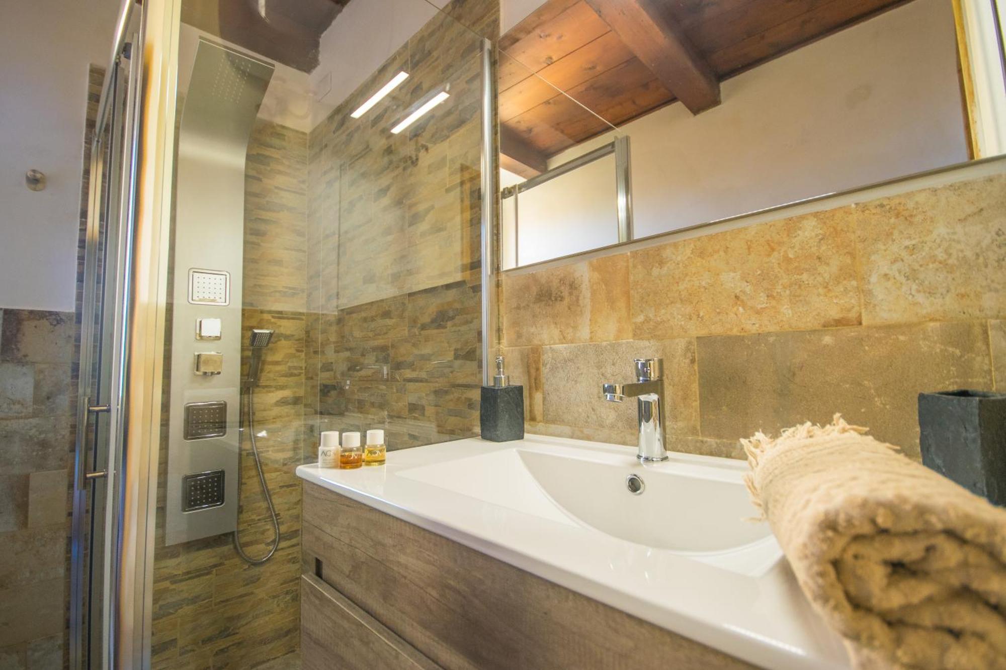 ROMAN RUINS - Elegant apartment Olbia Extérieur photo