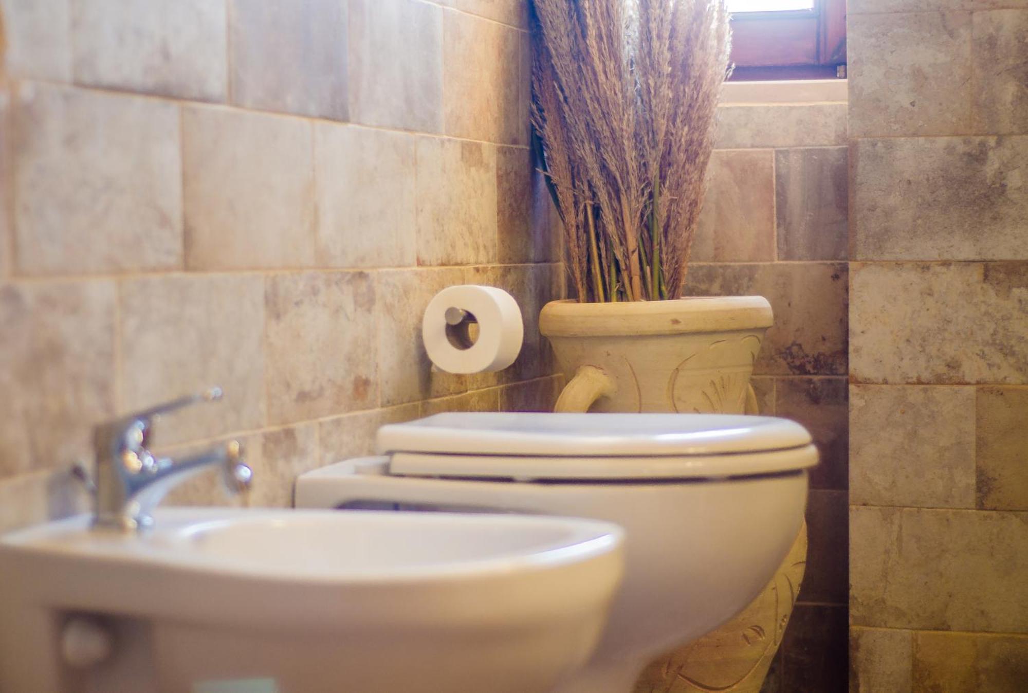 ROMAN RUINS - Elegant apartment Olbia Extérieur photo
